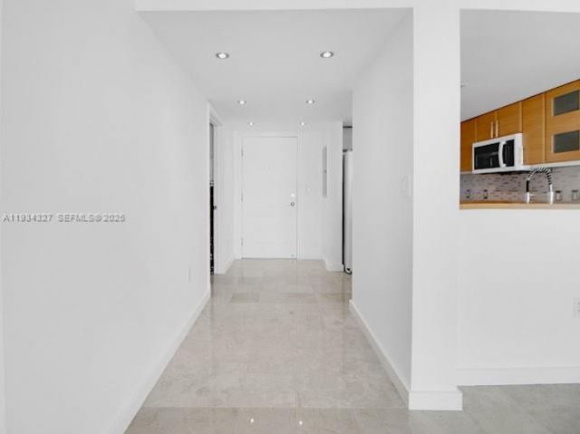 2101 Brickell Ave, Unit 2705, Miami, FL 33129 Photo