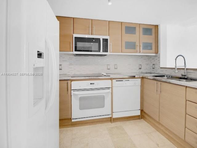 2101 Brickell Ave, Unit 2705, Miami, FL 33129 Photo