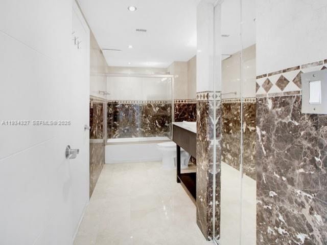 2101 Brickell Ave, Unit 2705, Miami, FL 33129 Photo