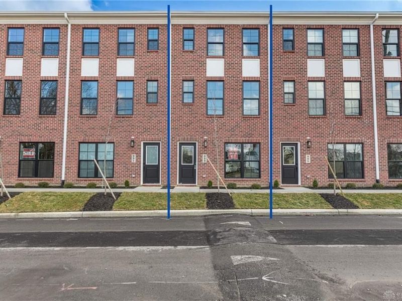 993 W Third Street, Dayton, OH 45402 Photo 6