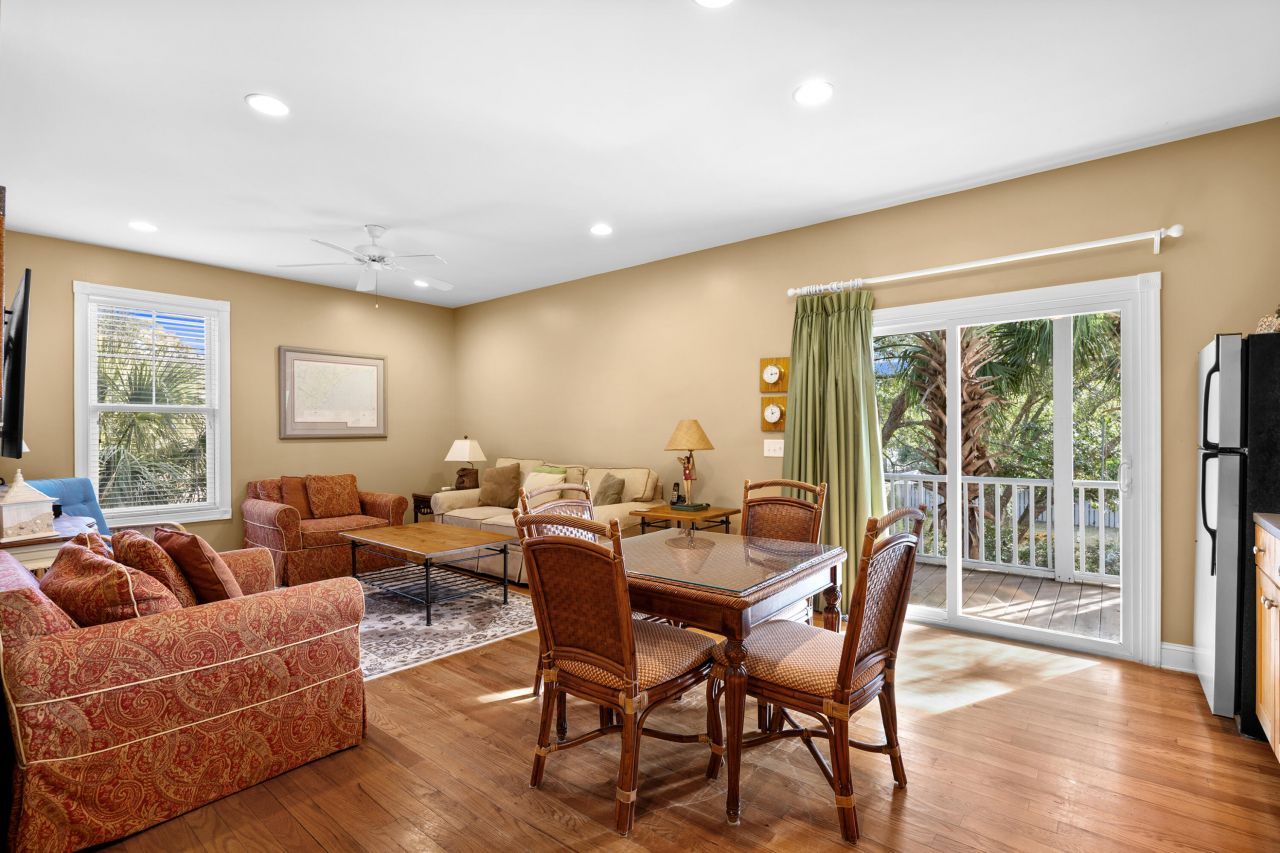 69 Belvedere Lane Photo 4