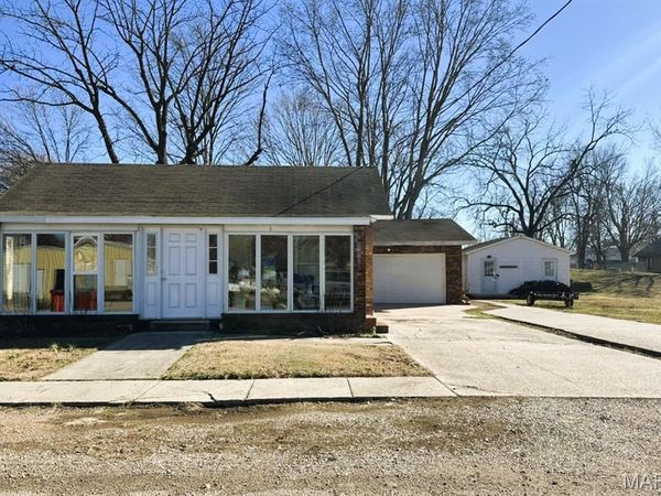 280 N E L Hawk Street, Puxico, MO 63960