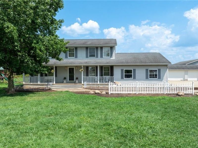 7686 Peck Road, Ravenna, OH 44266 Photo 1