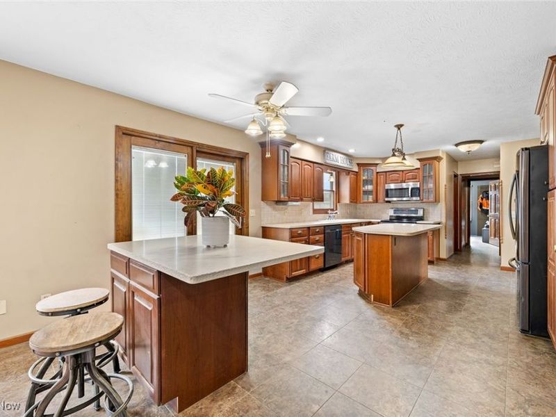 7686 Peck Road, Ravenna, OH 44266 Photo 16