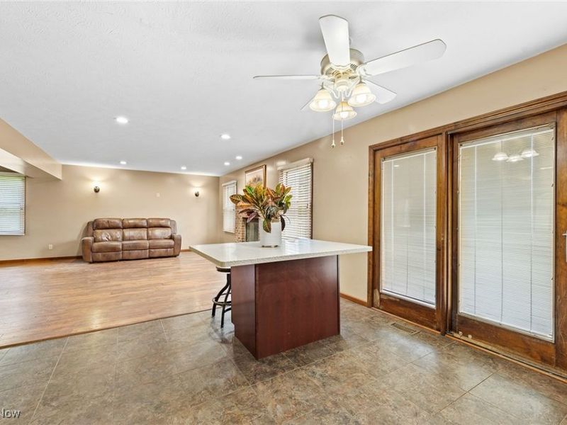 7686 Peck Road, Ravenna, OH 44266 Photo 20