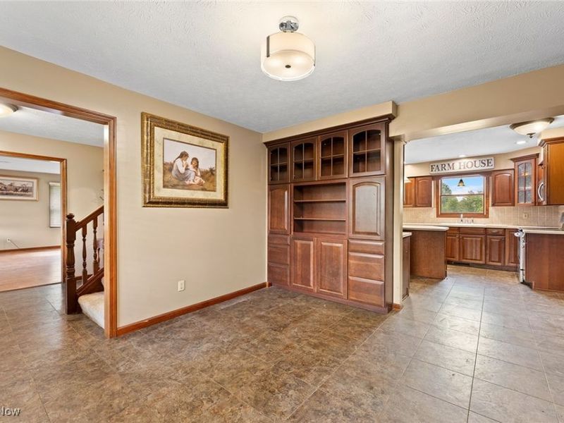 7686 Peck Road, Ravenna, OH 44266 Photo 23