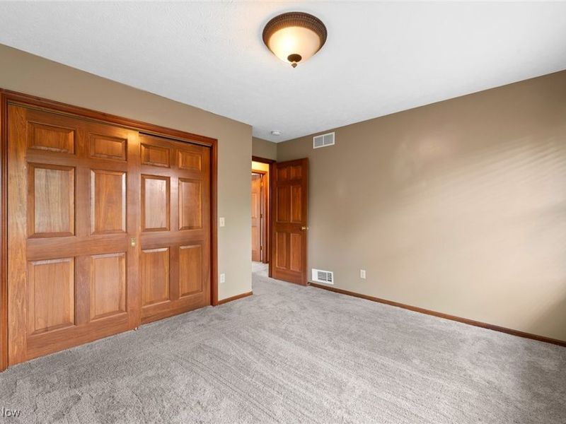 7686 Peck Road, Ravenna, OH 44266 Photo 31