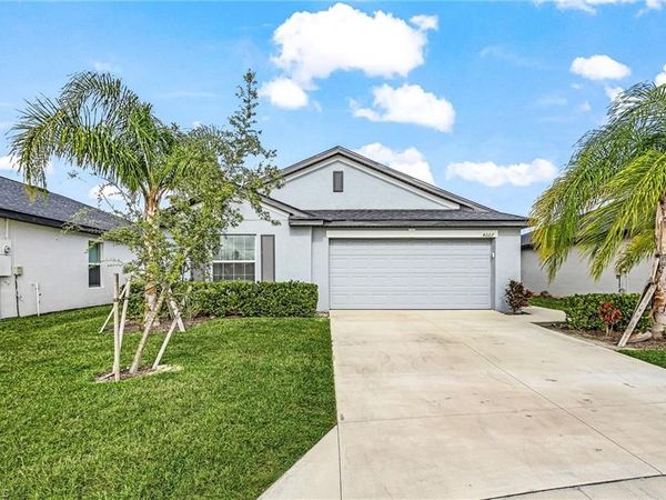 4007 San Clemente CT, NORTH FORT MYERS, FL 33917