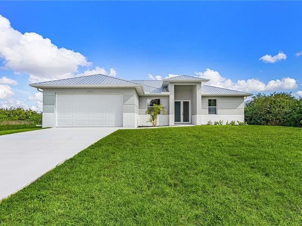 1207 Andover DR, LABELLE, FL 33935