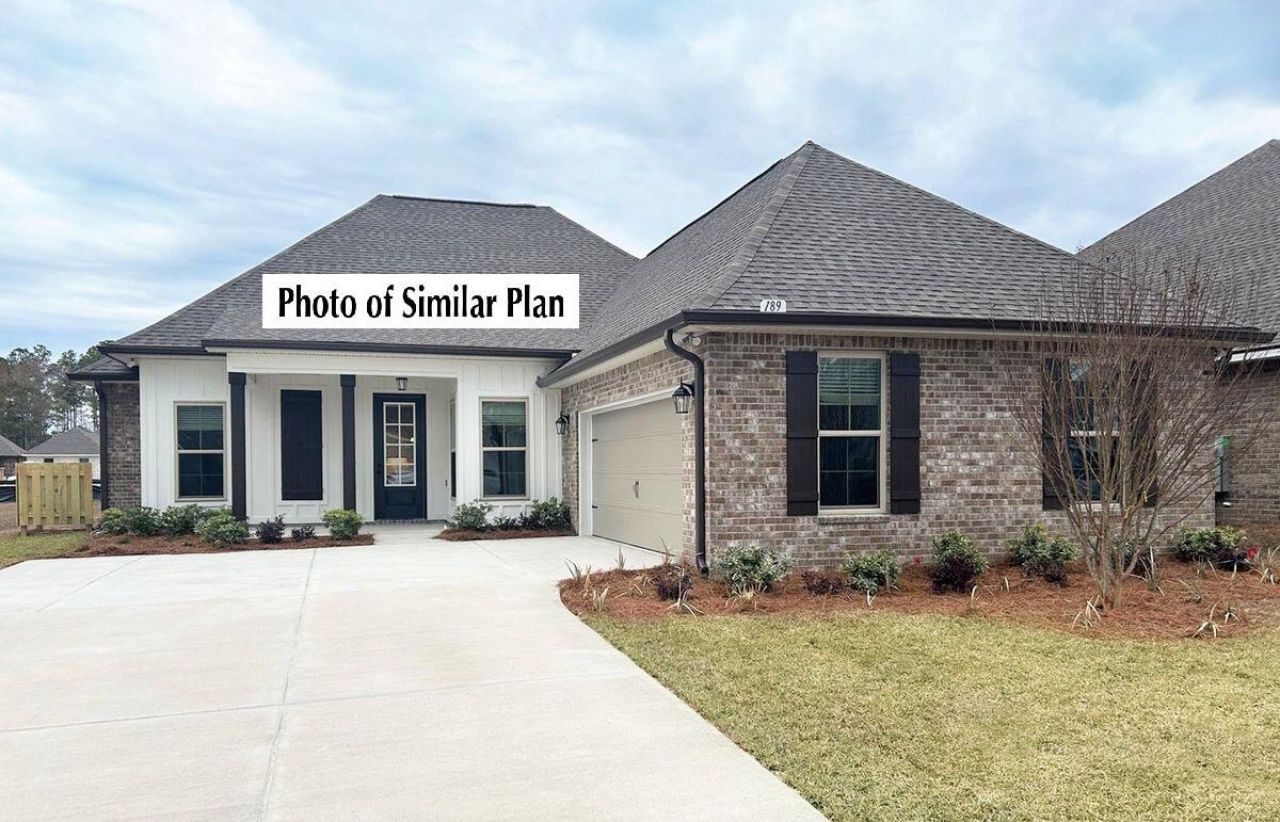 428 E Tweet Street, Freeport, FL 32439 Main Photo