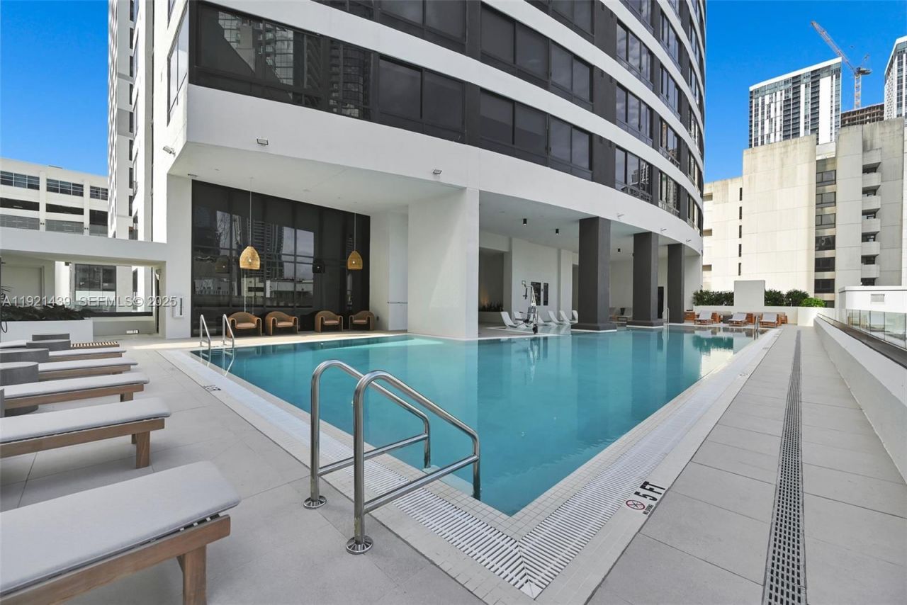 225 N Miami Avenue, Unit 901, Miami, FL 33128 Photo