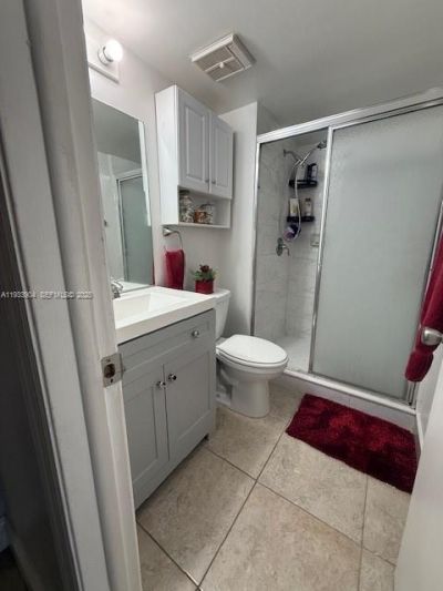8670 NW 6th Ln, Unit 4-210, Miami, FL 33126 Photo