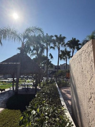 8670 NW 6th Ln, Unit 4-210, Miami, FL 33126 Photo