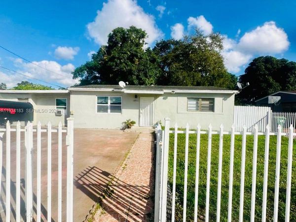 17011 NW 33rd Ct, Miami Gardens, FL 33056