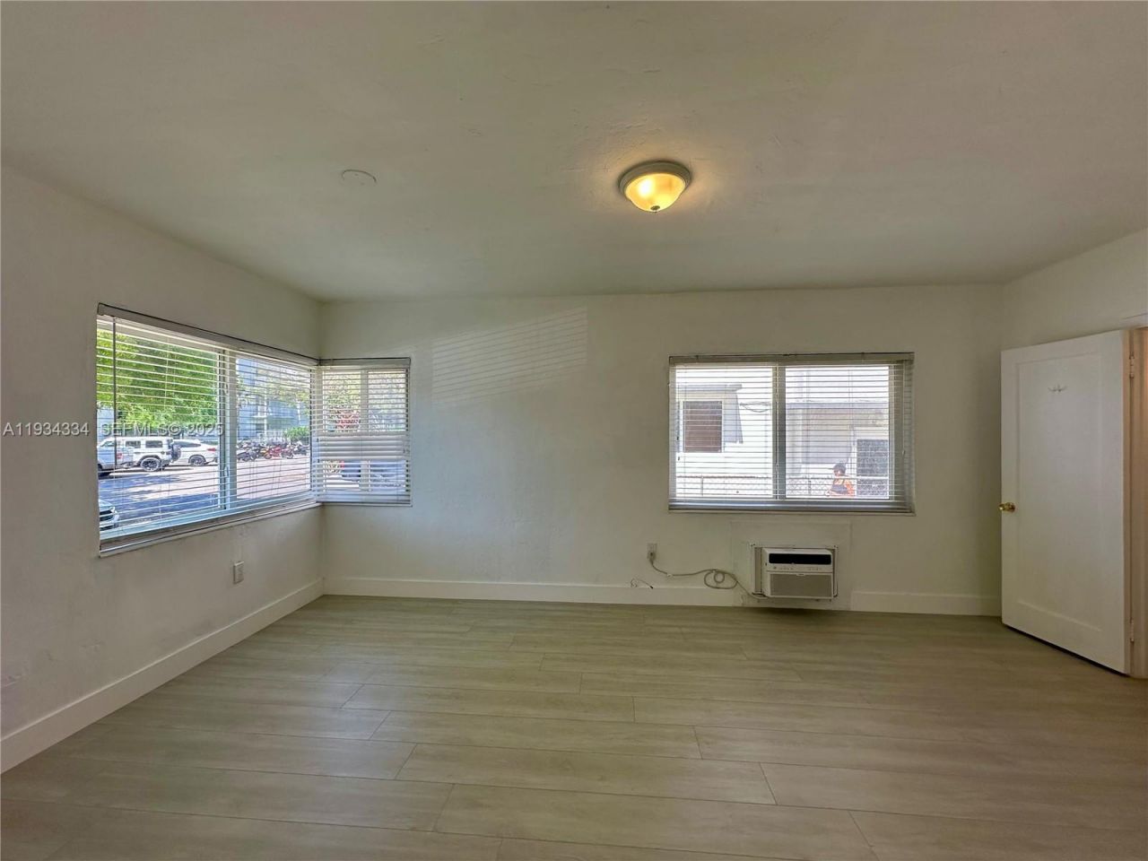 955 Bay Dr , Unit 1, Miami Beach, FL 33141 Photo