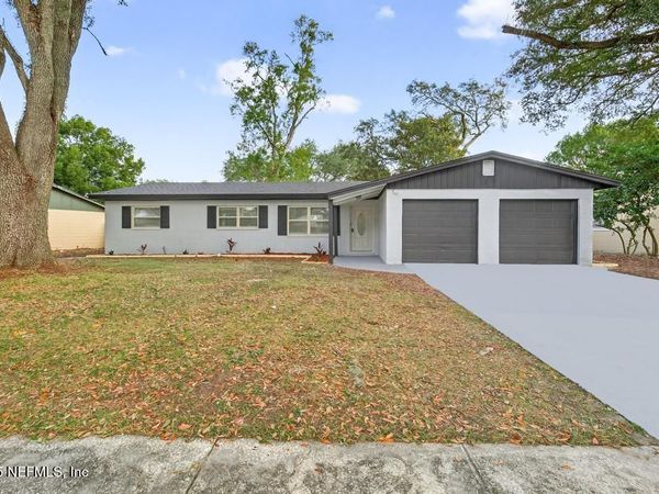 8219 NEWPORT Road, Jacksonville, FL 32244
