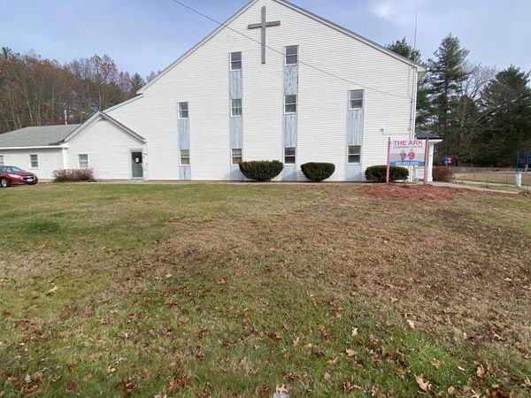 40 Mammoth Road, Londonderry, NH 03053