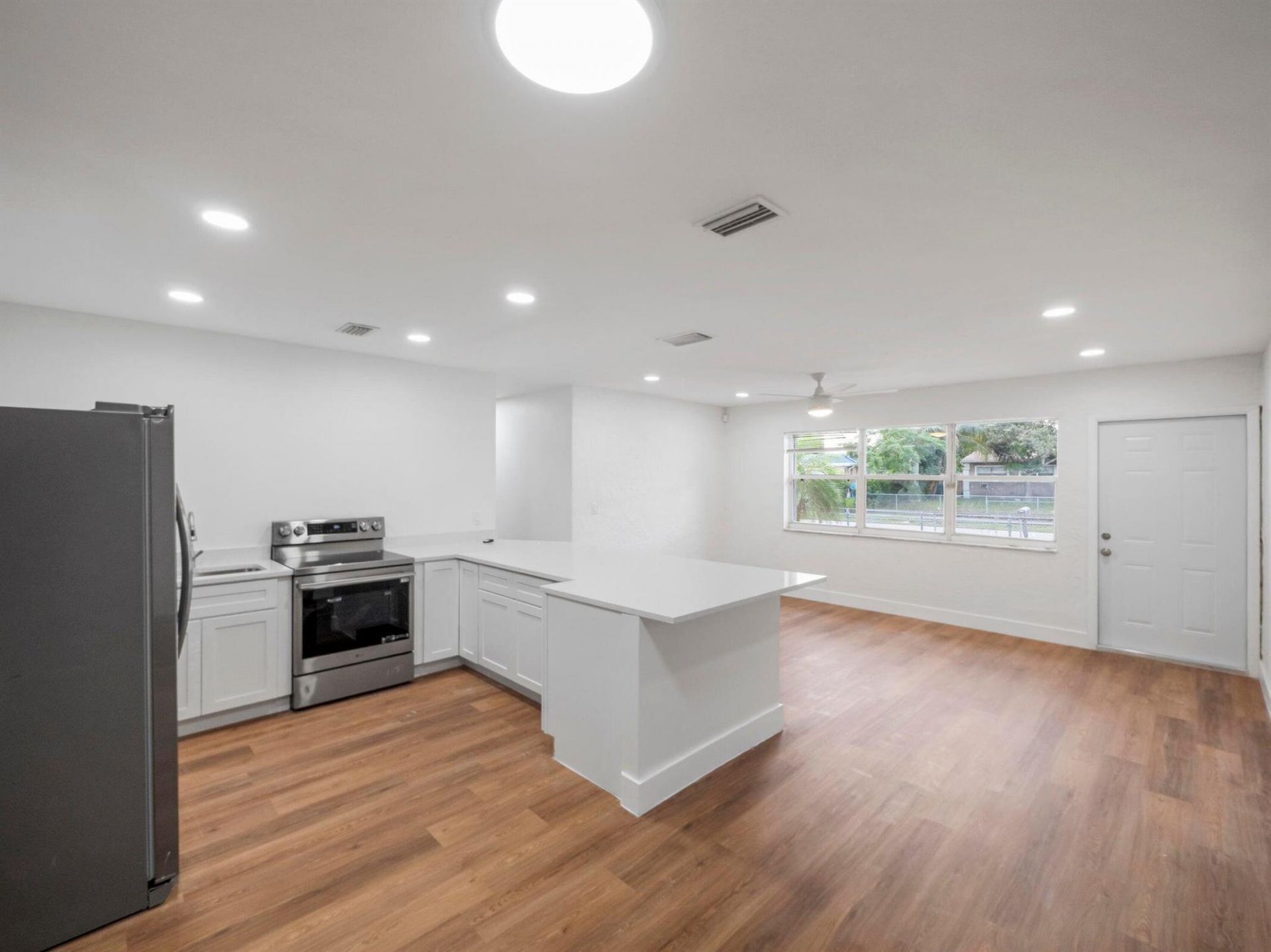 133 NW 14th Avenue, Boynton Beach, FL 33435 Photo