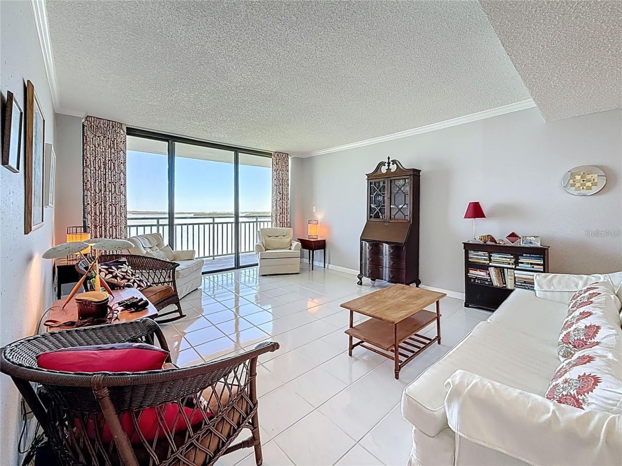 Key Capri Key Capri, Unit 301, Treasure Island, FL 33706 Photo