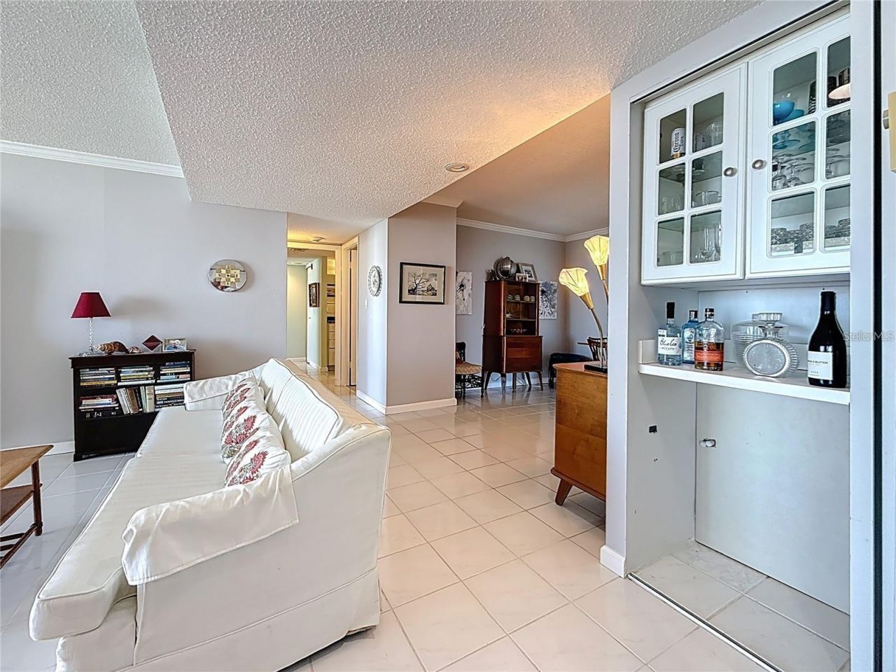 Key Capri Key Capri, Unit 301, Treasure Island, FL 33706 Photo