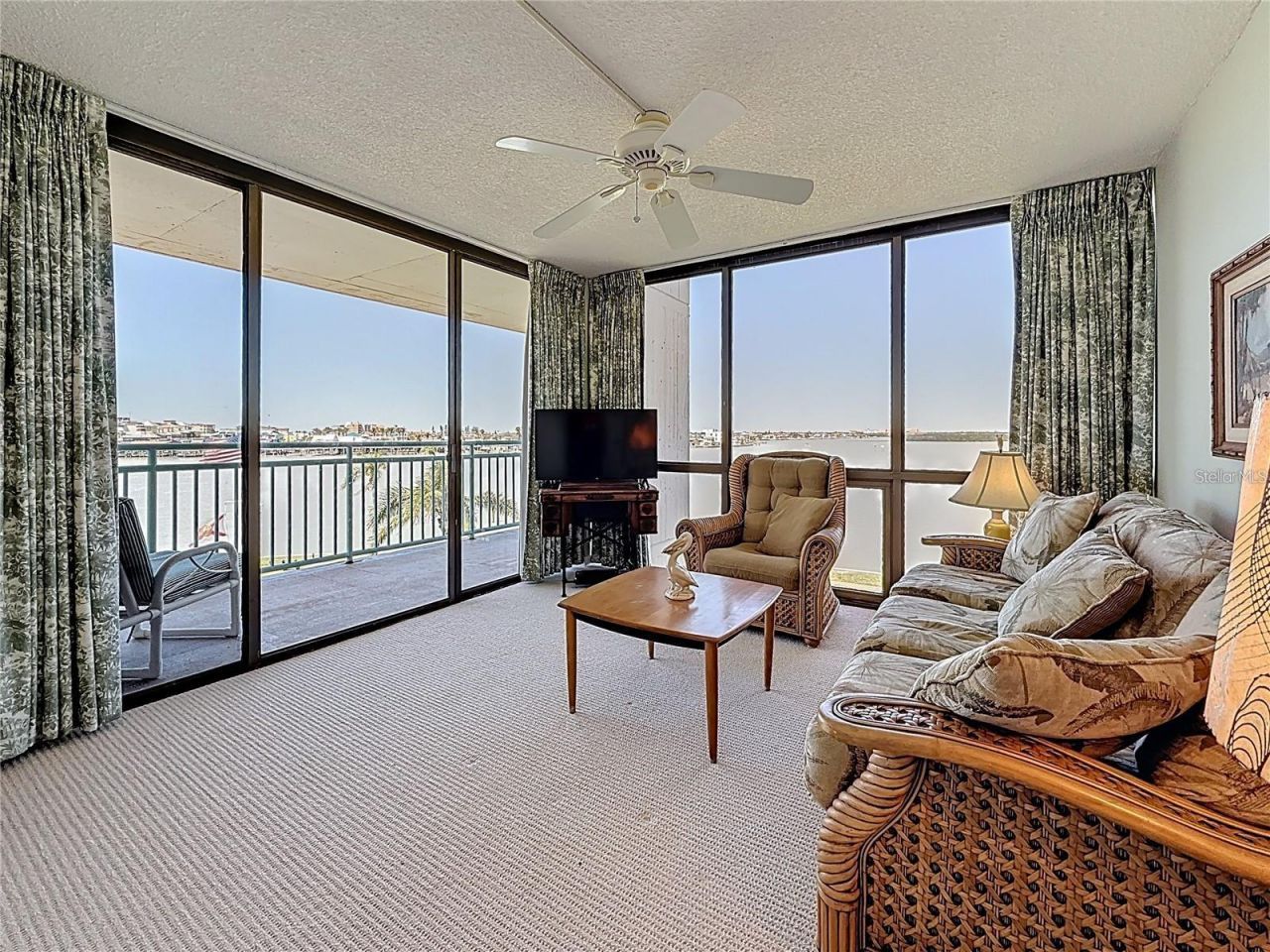 Key Capri Key Capri, Unit 301, Treasure Island, FL 33706 Photo