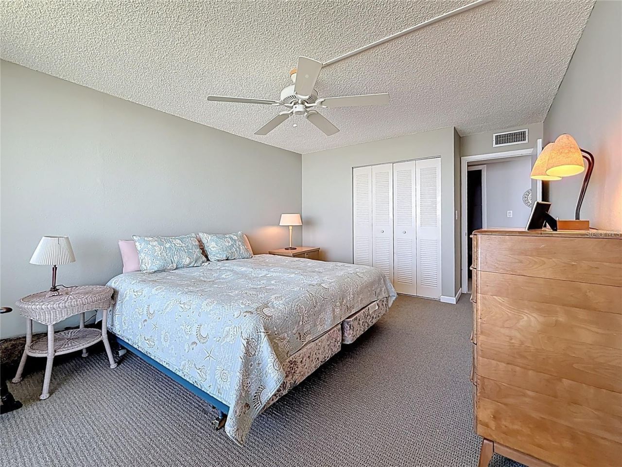 Key Capri Key Capri, Unit 301, Treasure Island, FL 33706 Photo