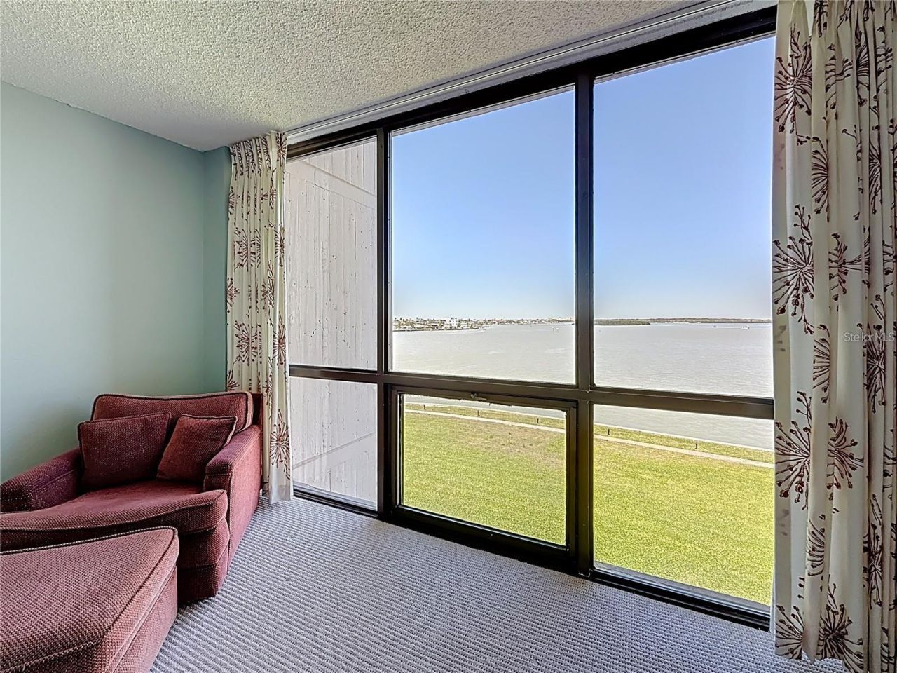 Key Capri Key Capri, Unit 301, Treasure Island, FL 33706 Photo
