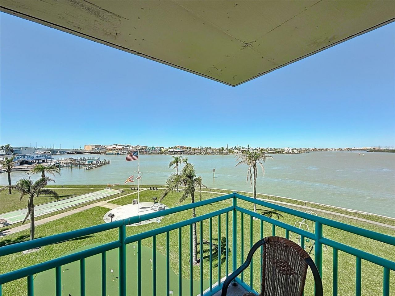 Key Capri Key Capri, Unit 301, Treasure Island, FL 33706 Photo