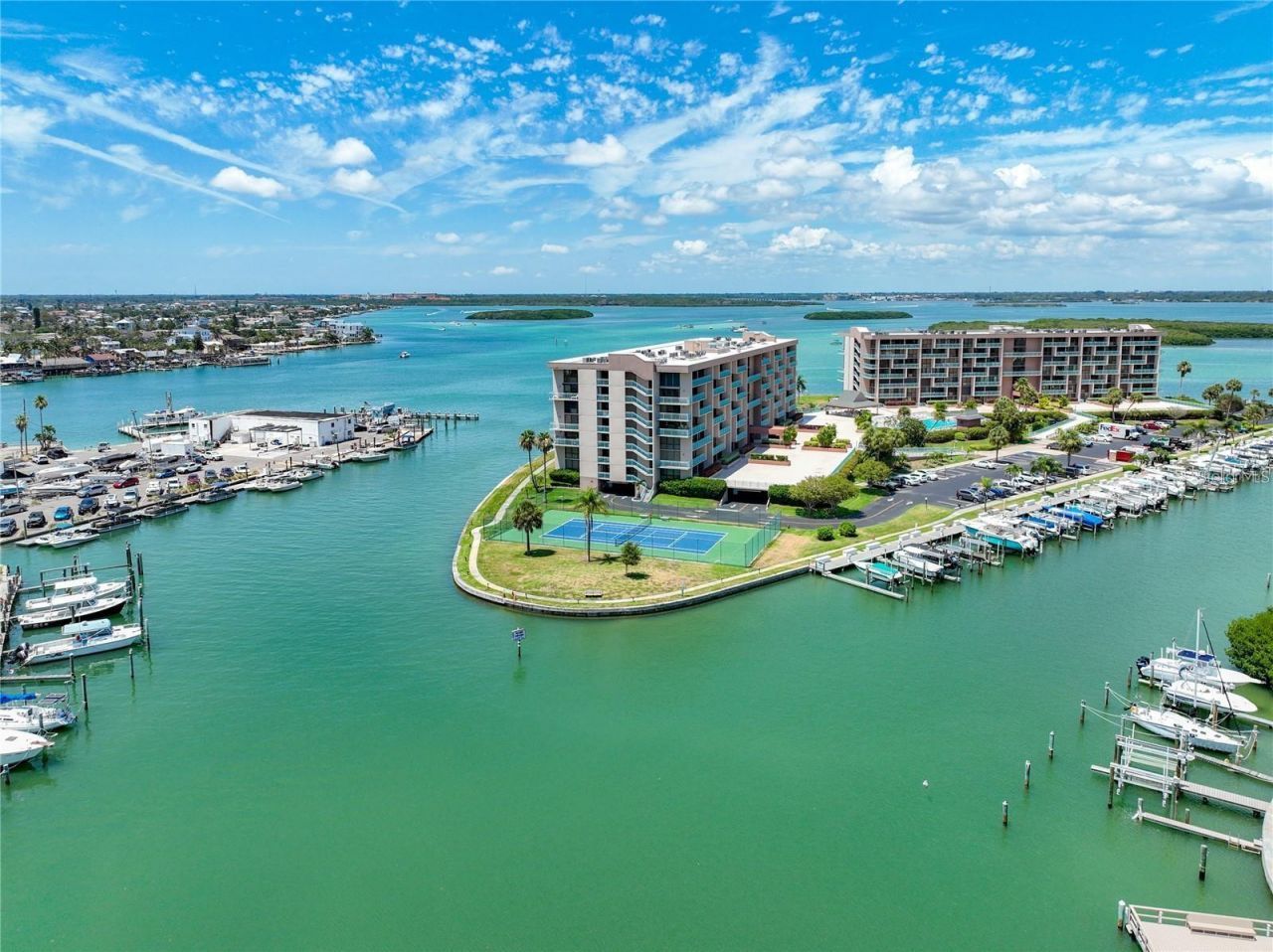 Key Capri Key Capri, Unit 301, Treasure Island, FL 33706 Photo