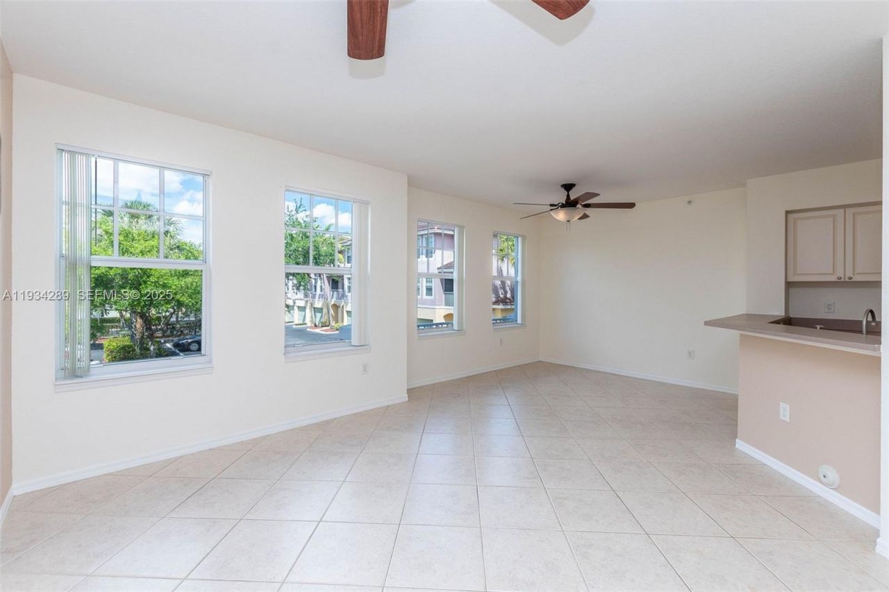 6370 W Sample Rd, Unit 6370, Coral Springs, FL 33067 Photo
