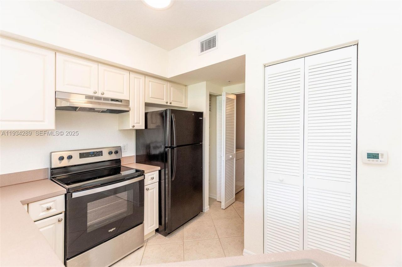 6370 W Sample Rd, Unit 6370, Coral Springs, FL 33067 Photo
