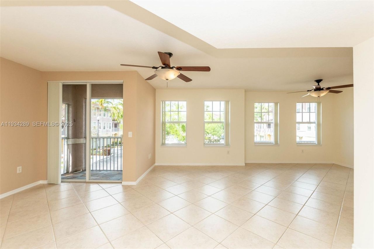 6370 W Sample Rd, Unit 6370, Coral Springs, FL 33067 Photo