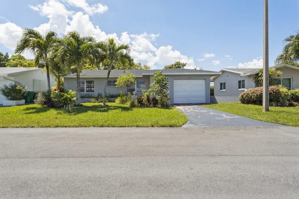 6708 NW 57th Drive, Tamarac, FL 33321 Photo
