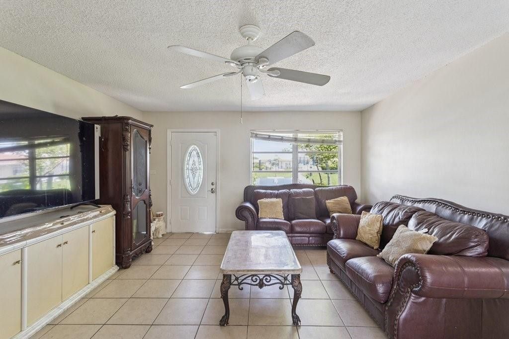 6708 NW 57th Drive, Tamarac, FL 33321 Photo