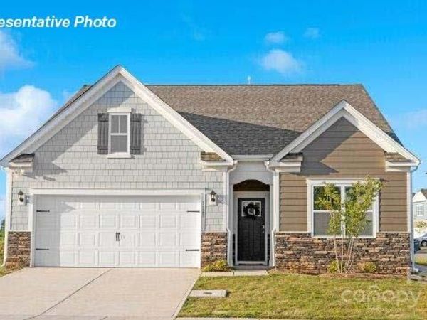 3928 Ashton Drive NW, Conover, NC 28613