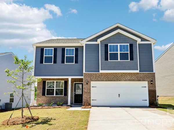 3953 Ashton Drive NW, Conover, NC 28613