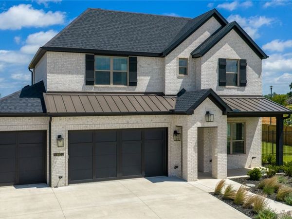 8801 Starry Night Drive, Bentonville, AR 72713