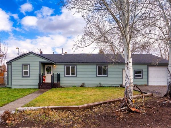 704 SE Elm Street, Prineville, OR 97754