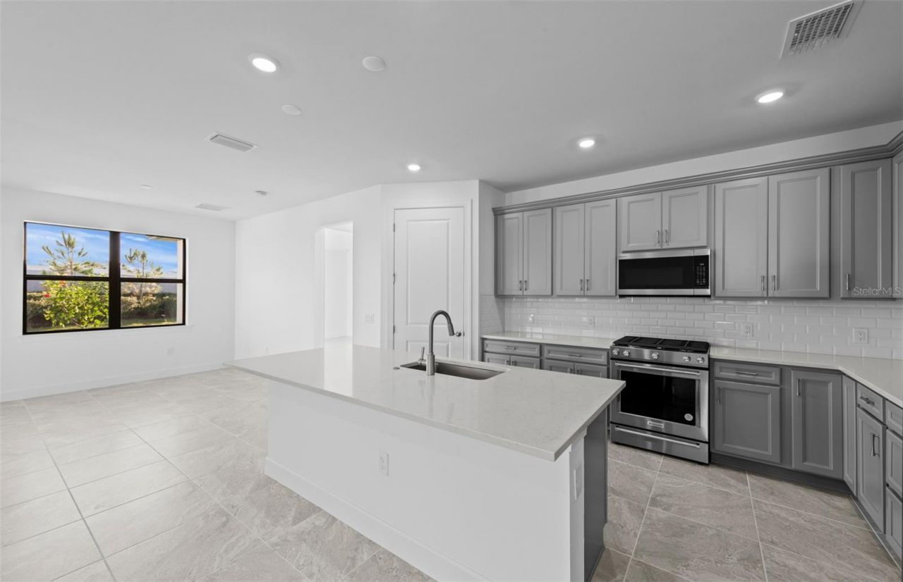 4554 Blue Star Court, North Port, FL 34289 Photo