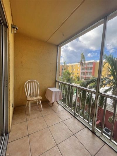 2366 E Mall Dr, Unit 304, Fort Myers, FL 33901 Photo