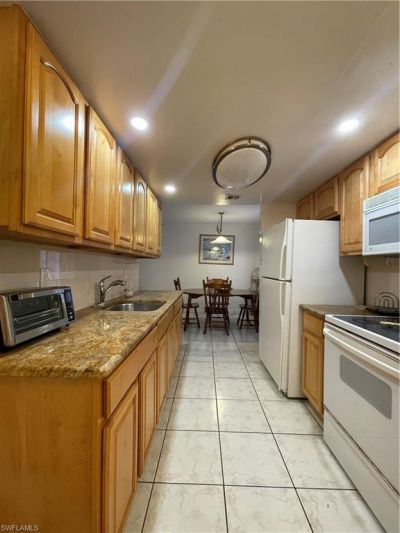 2366 E Mall Dr, Unit 304, Fort Myers, FL 33901 Photo