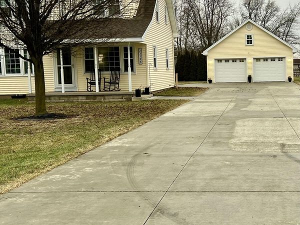 23195 W Centerfield Drive, Genoa, OH 43430