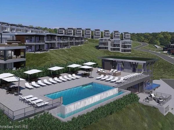 3575 Charlevoix Avenue, Resort Twp, MI 49770