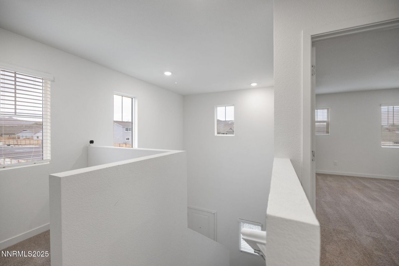 7701 Wandering Way, Reno, NV 89506 Photo