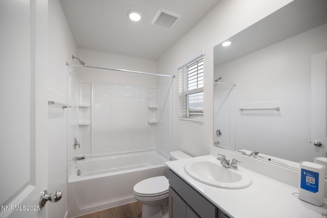 7701 Wandering Way, Reno, NV 89506 Photo