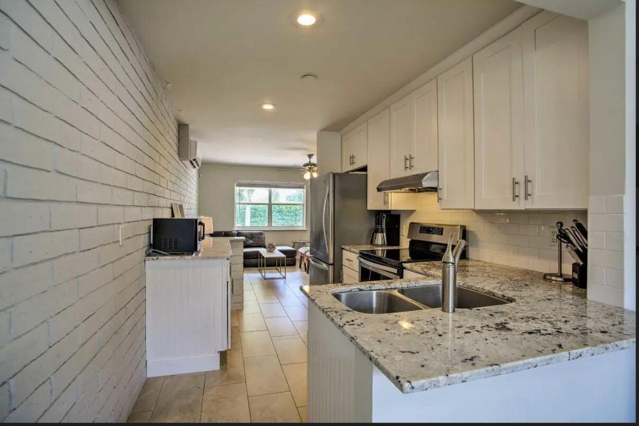 201 George Bush Boulevard, Delray Beach, FL 33444 Photo