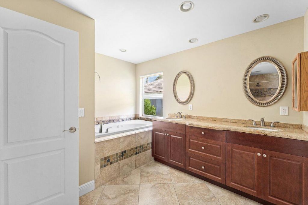 4572 White Cedar Lane, Delray Beach, FL 33445 Photo