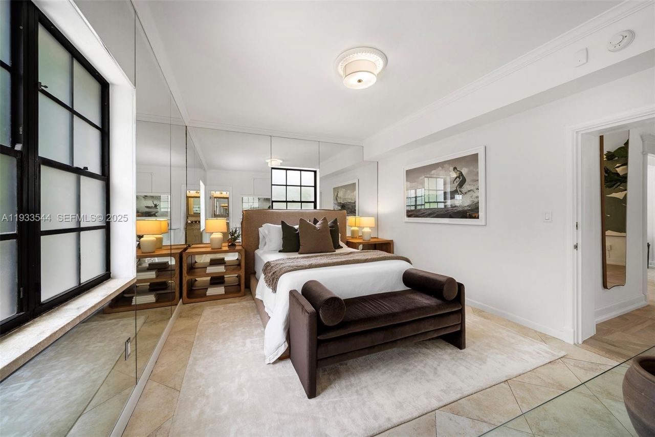 3500 Flamingo Dr , Miami Beach, FL 33140 Photo