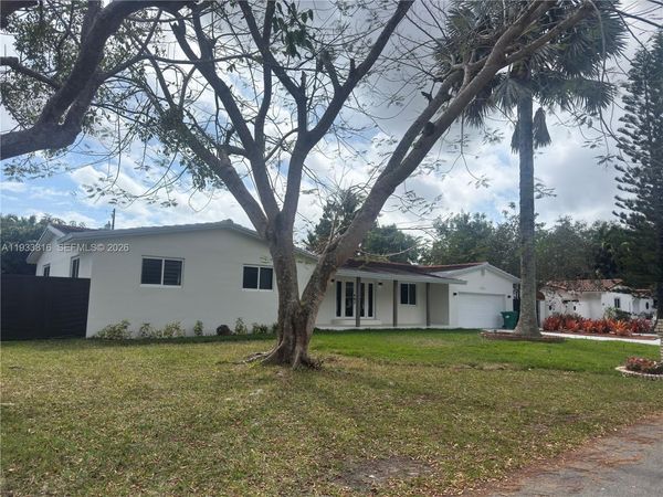 10540 SW 125th St, Miami, FL 33176