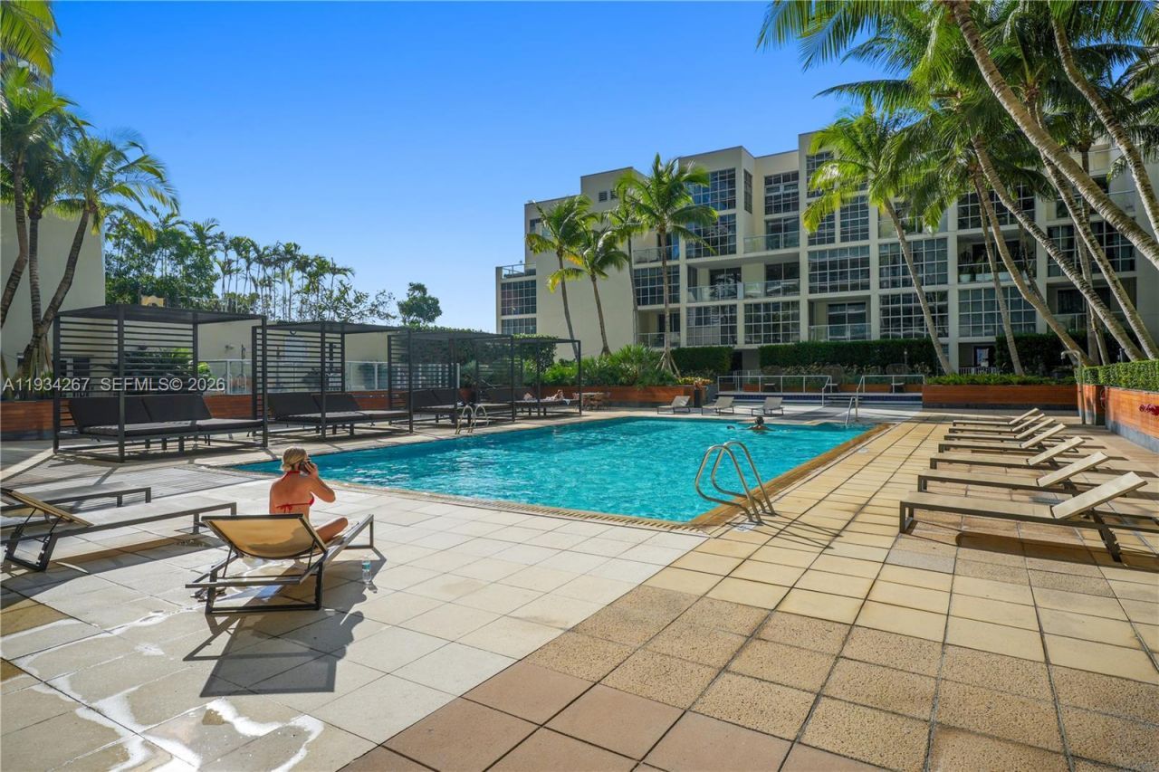 3470 E Coast Ave, Unit H0606, Miami, FL 33137 Photo